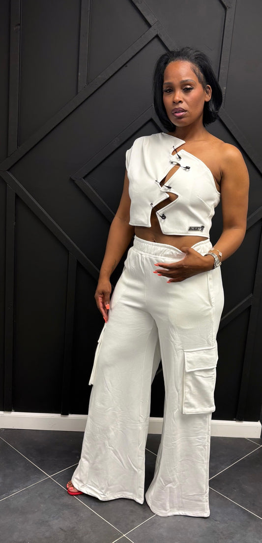 Paper Clip One Shoulder Top